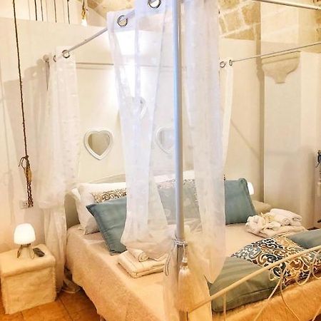 Bed and Breakfast N&M Dimora Carrieri Luxury Монополи Экстерьер фото