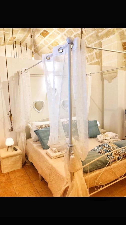 Bed and Breakfast N&M Dimora Carrieri Luxury Монополи Экстерьер фото